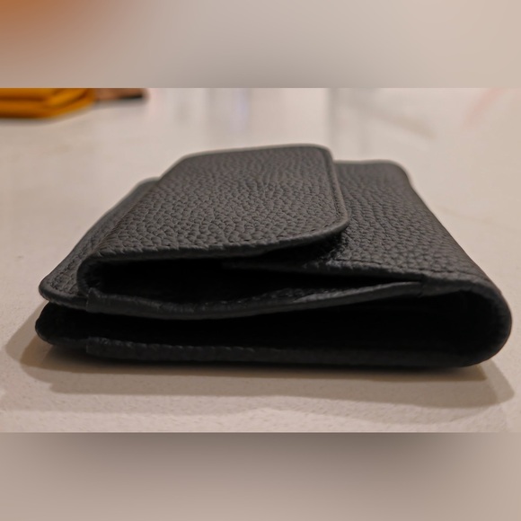 Genuine Leather Wallet w/Coin Purse - Picture 4 of 4